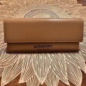 Authentic Burberry Tan Leather glasses case